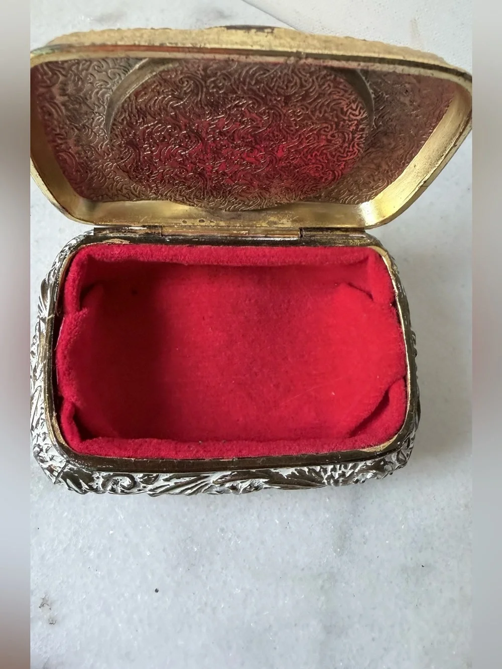 N/A vintage jewelry